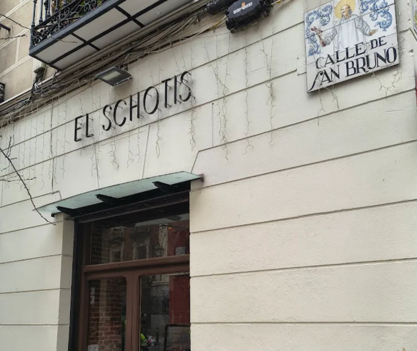 Taberna El Schotis - Restaurante en la Cava Baja de Madrid